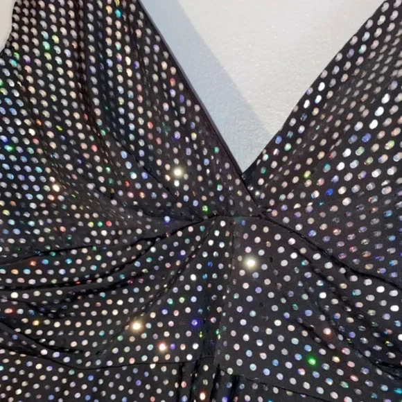 *sold on ebay* BODY CENTRAL Holographic Sparkle Sequin Party Dress Disco 70s - Picture 7 of 13